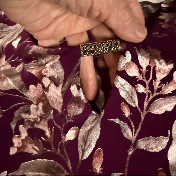 JM Collection Purple Blouse Floral Metallic Trim Sheer Sleeve Women’s Sz Large - Picture 6 of 13